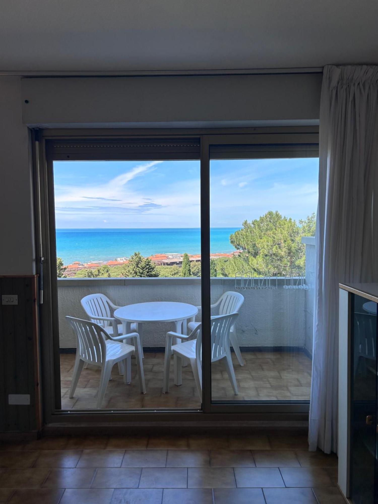Residenze Etruria Aparthotel San Vincenzo Bagian luar foto